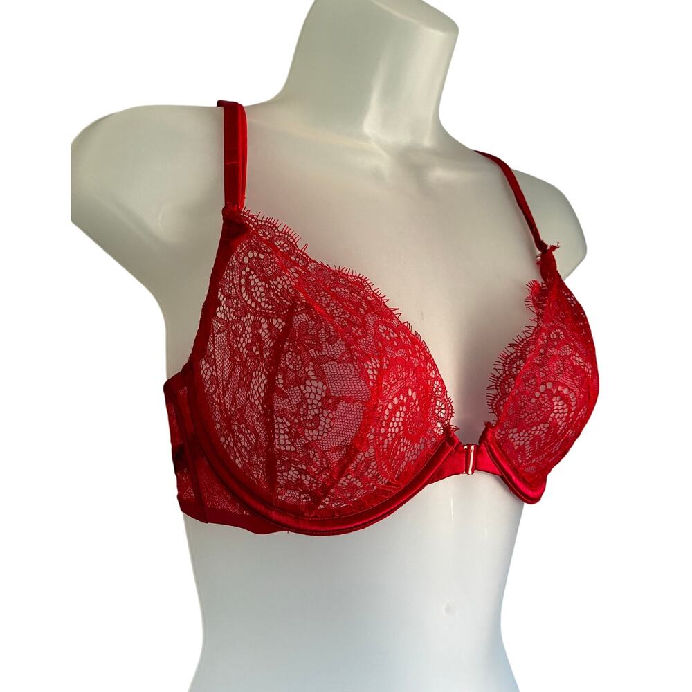 Victoria's Secret Bombshell Unlined Bra 34C Red Front Closure